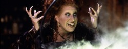 terecita:  31 WITCH MOVIES to lead up to halloween here are all kinds of movies all about witchcraft. funny movies, sad movies, scary movies, vaguely historically inaccurate movies. movies that are not explicitly about witches (this isn’t a very large
