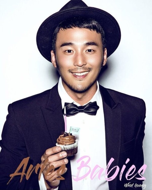 Do you want a cupcake?