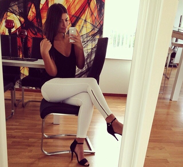 brokegirl-expensivetaste:  Expensive Taste | Archive | Glam Blog Directory