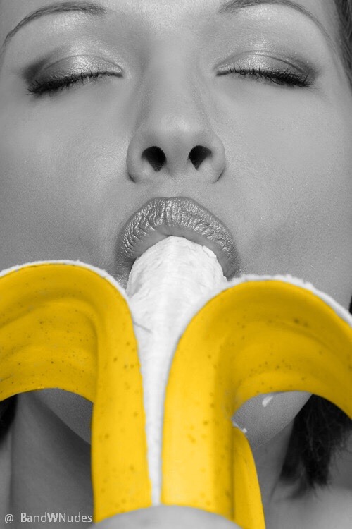 bandwnudes: Current Theme:  “30 Days Of Color”  Search B&amp;W Erotica by