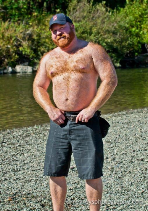 fhabhotdamncobs: tpbears: tpbears.tumblr.com/ W♂♂F     (WARNING!   No “Pretty Boys” here.)