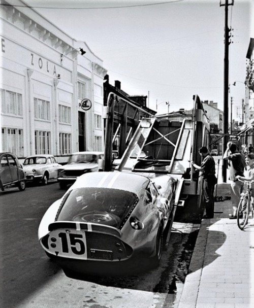 coffeebreakexpresso:    Shelby Cobra Daytona