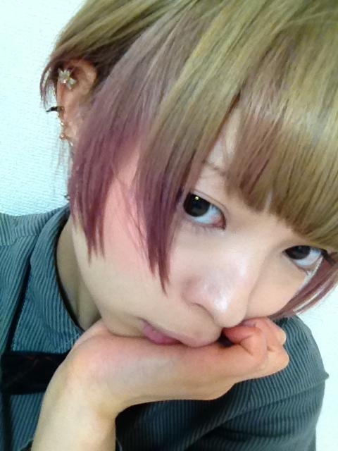 funkyfunx: Twitter / mogatanpe: 紫をすこし足しました。アイメイク前の最上さん。 ht …