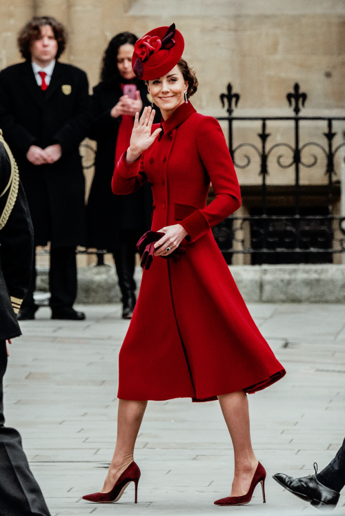 princesscatherinemiddleton:LADY IN RED | The Duchess of Cambridge attended the Commonwealth Day serv