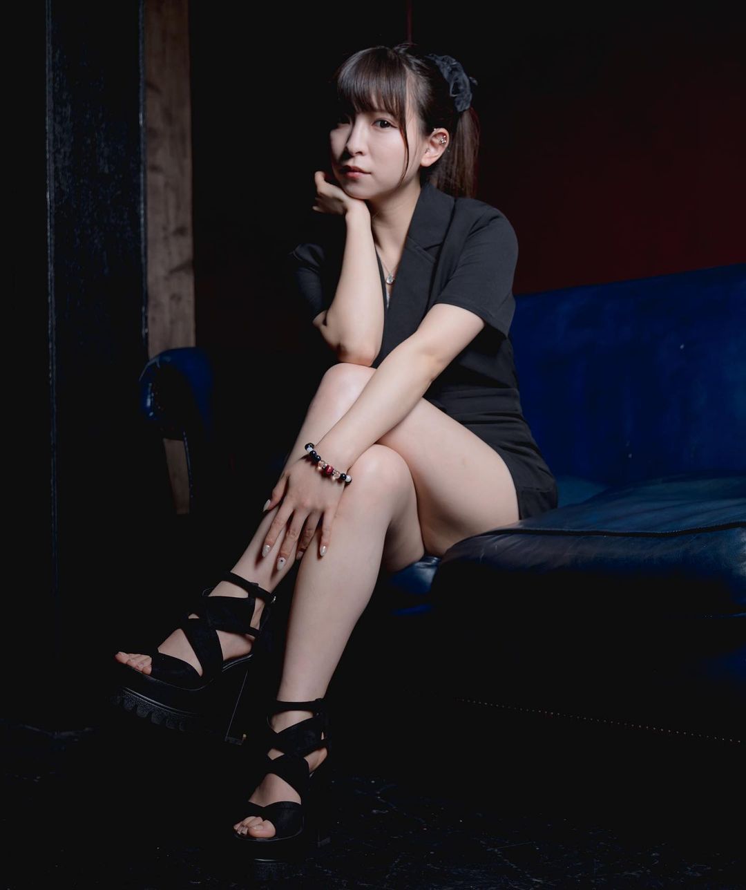 Woman Photo Group Explore Tumblr Posts And Blogs Tumgir Woman Photo Group Explore Tumblr Posts And Blogs Tumgir
