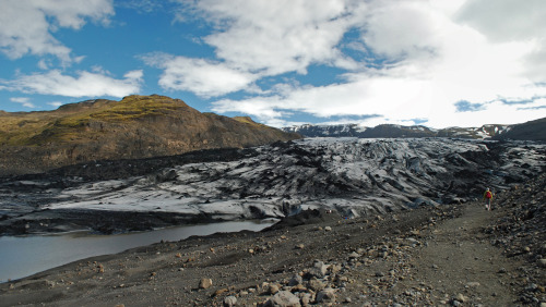 Sólheimajökull glacier tongue. Southern Iceland, May 2014.