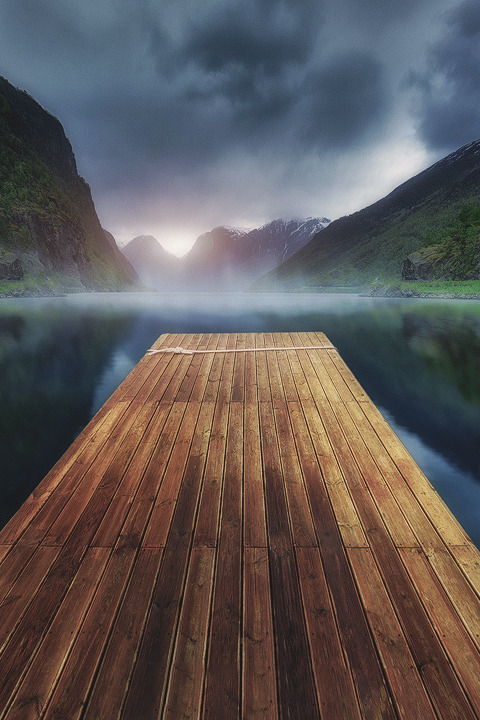 captvinvanity:    Flåm   | Photographer | CV  Great sitting and fishing spot.