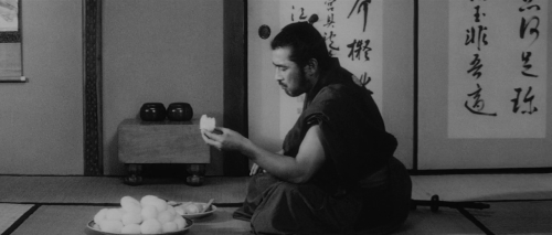 putitovidi:  Toshiro Mifune, Sanjuro 
