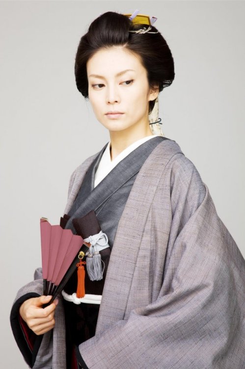 Japanese Beauty In the Photo: Kō Shibasaki