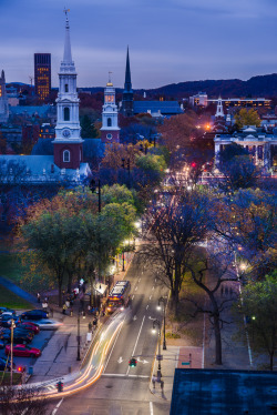 travelingcolors:  Temple Street, New Haven | Connecticut (by George in the Gorge) 