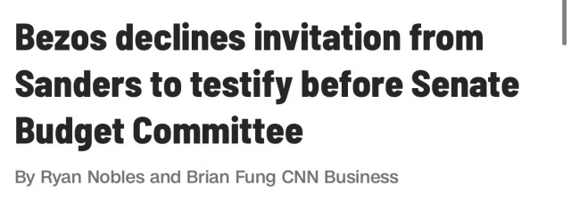 secretsunkept:politijohn:politijohn:Bernie when Bezos arrives:His attendance shouldn’t be optional…….