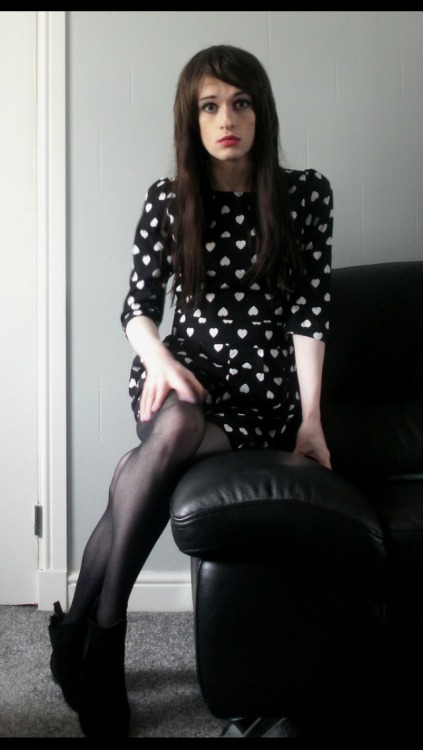 trannytimes:  Meet and fuck local shemales: http://bit.ly/1G7OKqa