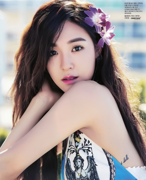 Tiffany (SNSD) - Singles Magazine Pics