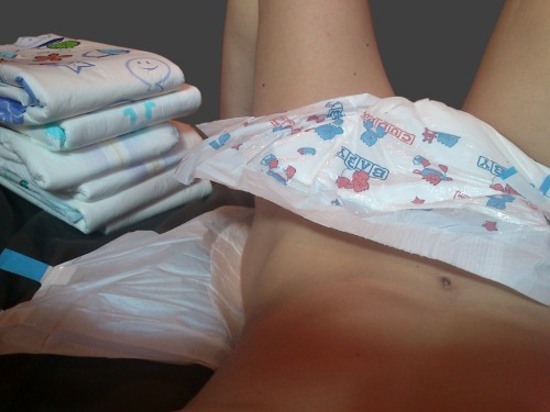 Compilation: I’m wearing Cuddlz diapers (9 pics)I love Cuddlz! They make me feel cute and sexy :-)See much more pics of me in Cuddlz: http://abdlgirl.com/2015/02/15/compilation-im-wearing-cuddlz-diapers-9-pics/Xx Emma