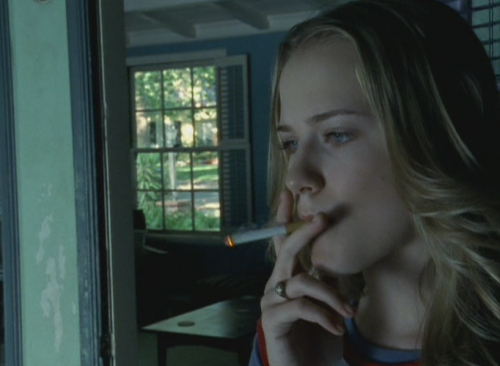 issietheshark:  thirteen (2003) 