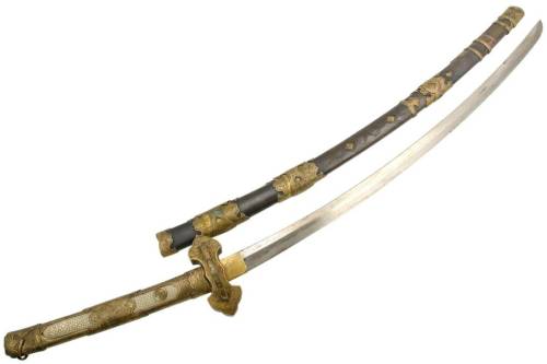 Japanese tachi for court, 19th centuryfrom Sofe Design Auctions