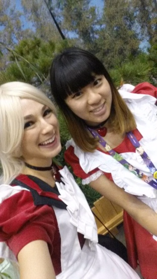 zanarkandbabe:Me and the real life lirilolli! So happy we got to meet! Thanks for this pic! <3  ❤