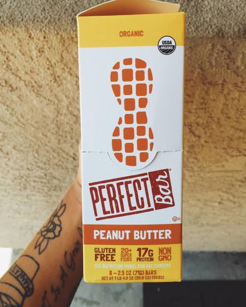 blew my grocery budget taking all the boxes of @perfectbar from sprouts, making sure no one else cou