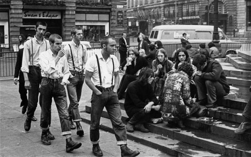 historicporn:  Skinheads and hippies.1969. 