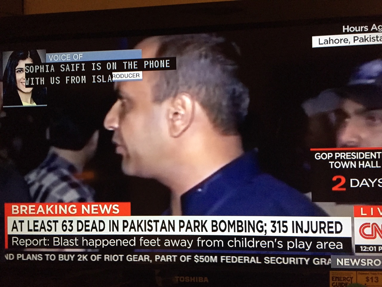 hervacationh0me:  Pray for Pakistan