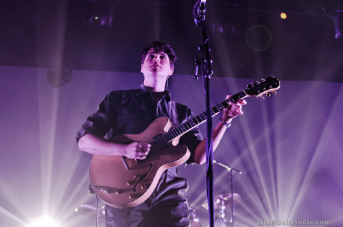 teamvampireweekend:Ezra Koenig at the Hordern Pavilion in Sydney, Australia (Photos by Marie de Vera