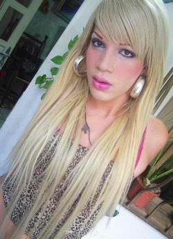 crossdresser-girls:  Transvestites Porn