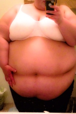 fattymcphat:  Big belly!