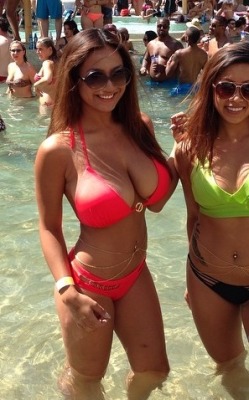 awesome-bikini-girls:  Awesome Bikini 