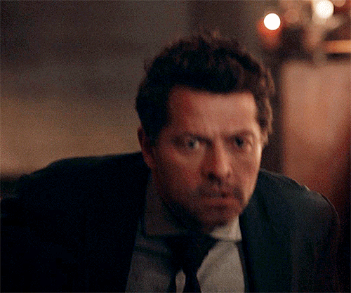 MISHA COLLINS As HARVEY DENTin GOTHAM KNIGHTS | 1.13 Night Of The Owls