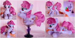 D’aww, cute Berry plush! <3