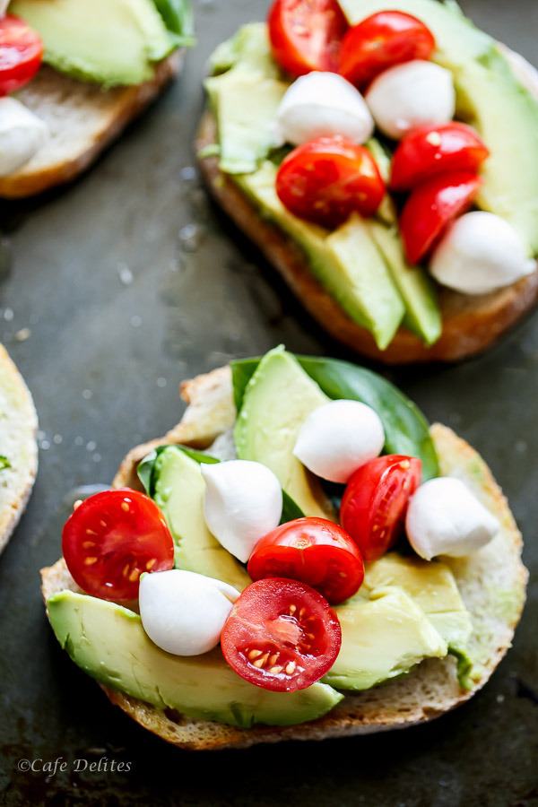 foodffs:  CRISPY AVOCADO CAPRESE CROSTINIReally nice recipes. Every hour.