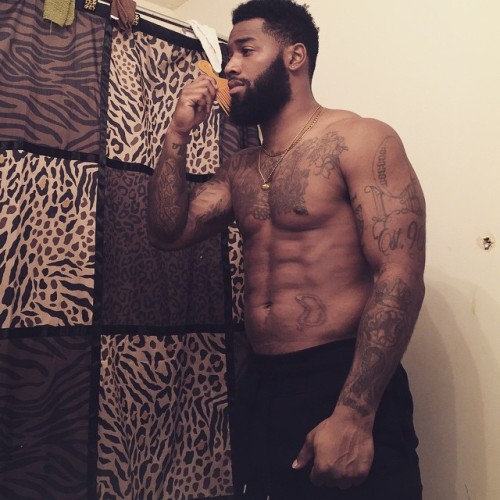 thickchocolatecity:  Follow http://thickchocolatecity.tumblr.com for more!