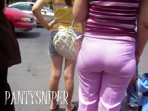 #VPL #Pantylines #panties #visiblepantylines #panty #voyeur #streetcandid