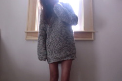 lilac-fumes:  gabbiesface:  one of my new christmas sweaters   click here if you’re lonely