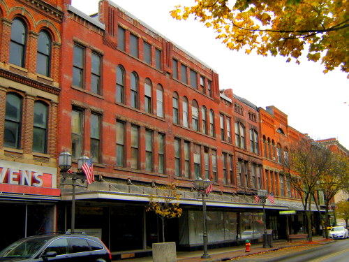 route22ny:  Bresee’s Oneonta Department Store was once the place to shop in “The City of the Hills” as Oneonta, New York is known.  But its days were numbered once shopping centers were built and chain stores (yes, Wal-Mart) moved into the area,