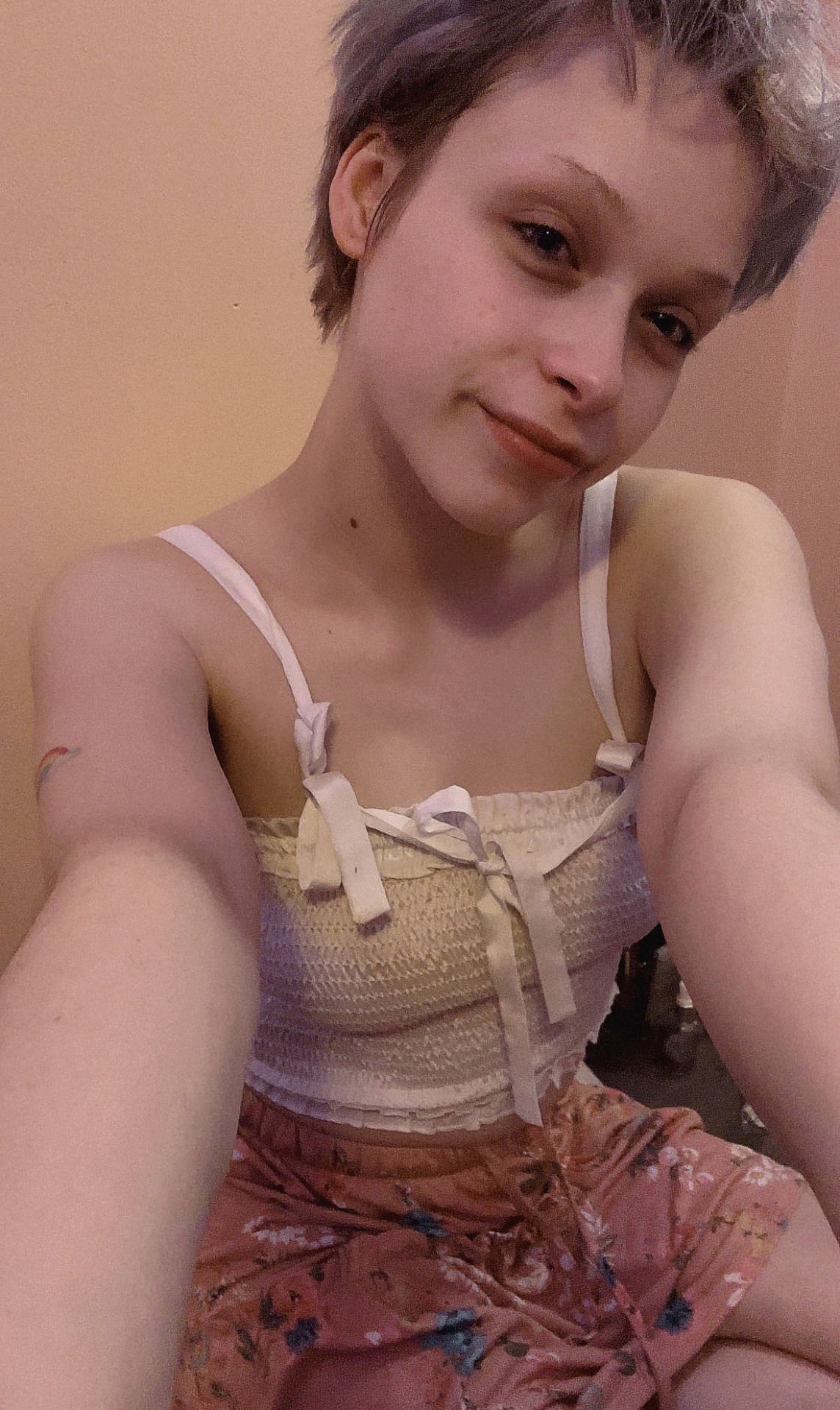 sillylittleprincessx:Morning baby;3 its my birthday 💕 how long you think I should spend in my birthday suit today?