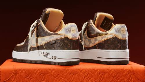 Nike x Louis Vuitton “Air Force 1” &amp; Pilot Case All 200 pairs of the limited-edi