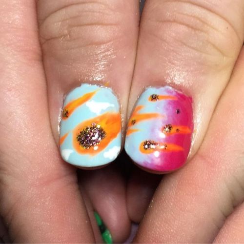 @cakedinosaur81 came over last night to get her nails done and had an idea so amazing that there was