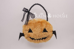 truth2teatold:  Rain House Pumpkin handbag
