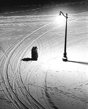 slavebarbara:  fred stein Paris -Embrace, 1934
