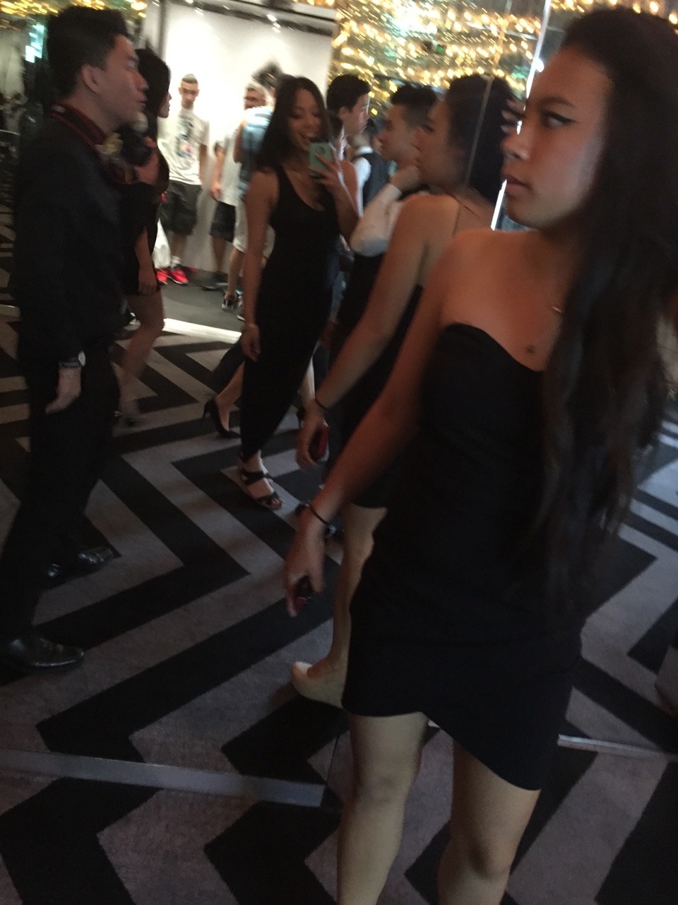 resonatingwhisperer:  when u go to Vegas and get fucked by alcohol