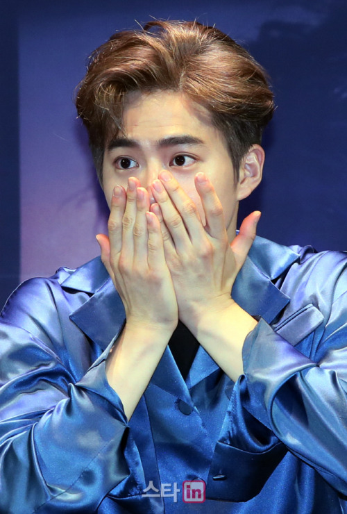 [OFFICIAL] 160608 EX’ACT Press Conference - SUHO (105 PICS)&gt;&gt;&gt; DOWNLOAD