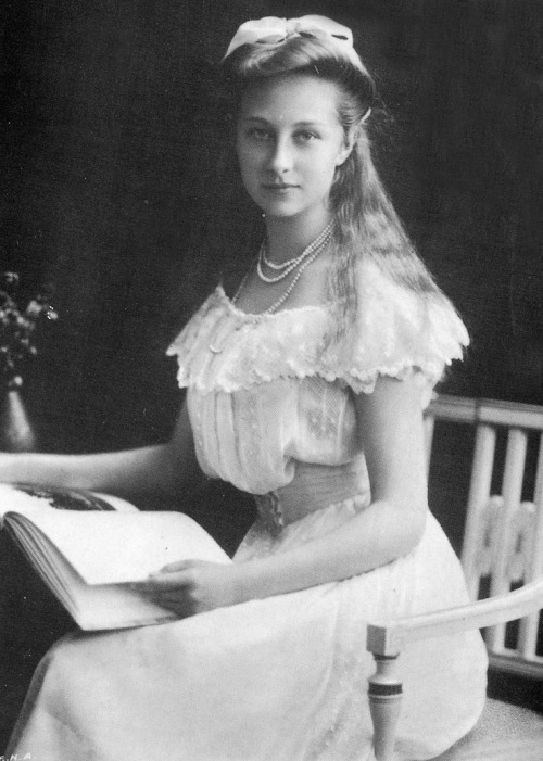 Victoria Louise of Prussia (Viktoria Luise Adelheid Mathilde Charlotte; 1892–1980) was the onl