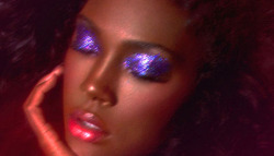 driflloon:disco fox: afiya bennet for grazia