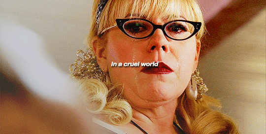 apoeticmindset:I LOVE HER SO MUCH