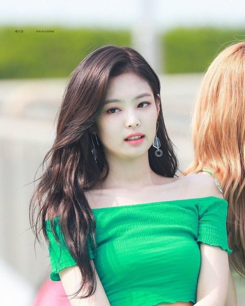 #jennie #blackpink #kpop  www.instagram.com/p/BzW9LG3BribgzhOPm5wXClrjC69xa2j-9ElOdU0/?igshi
