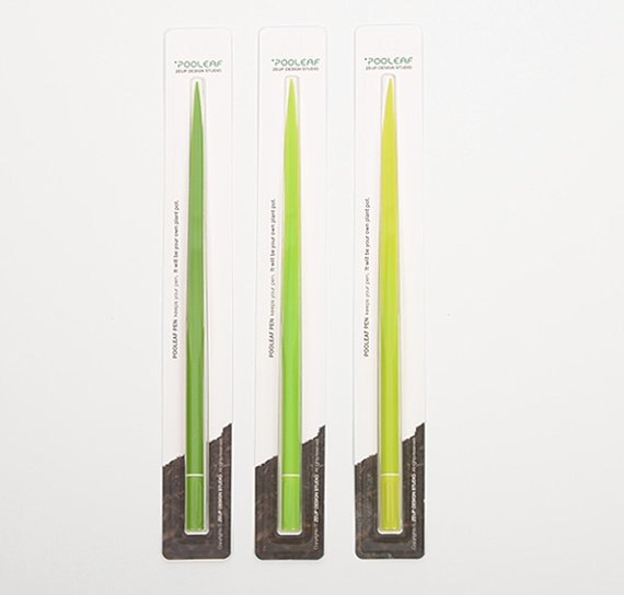 culturenlifestyle:  Ingenious Pens Resemble Real Life Grass Leaves by Jay Lee Korean