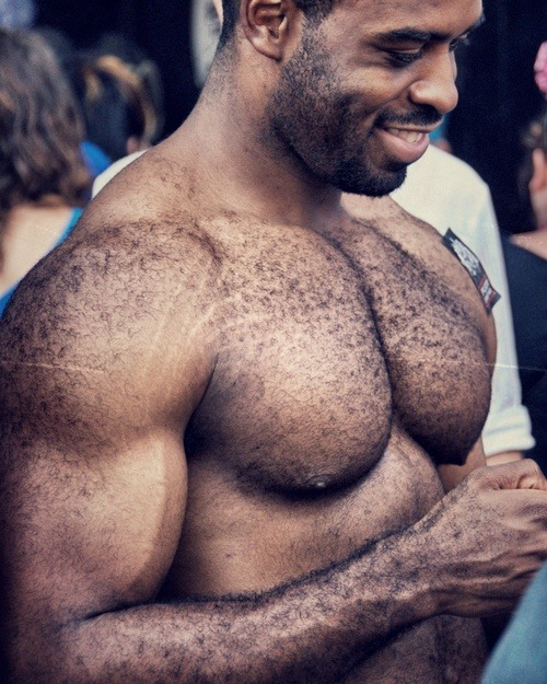 talldaddy:  www.talldaddy.tumblr.com/archive  