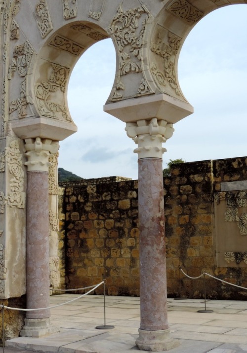 Arcos mudéjar, ruinas de Medina Azahara, Córdoba, 2016.I suspect some restoration work has been done