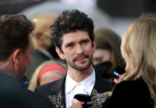 notfspurejam:Ben Whishaw attends the “No Time To Die” World Premiere at Royal Albert Hal